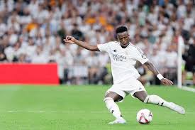 林孝埈刘少昂孙龙晋级1000米半决赛新华社.